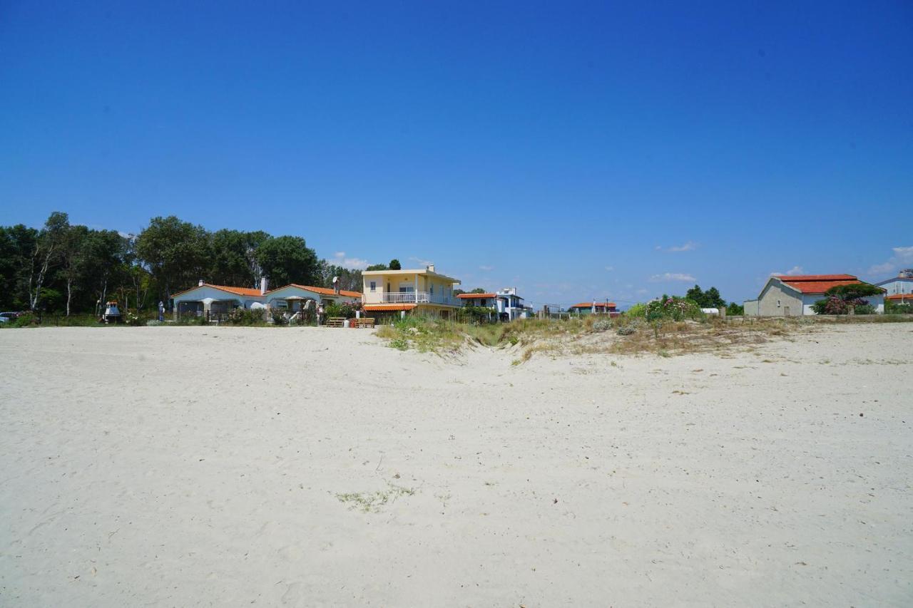Villa Dolphins House Paralia Avdhiron Exterior foto