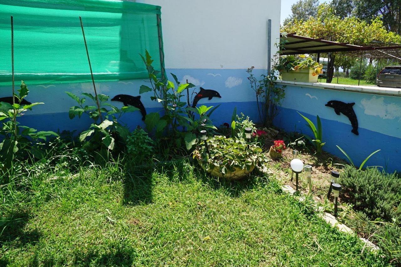Villa Dolphins House Paralia Avdhiron Exterior foto