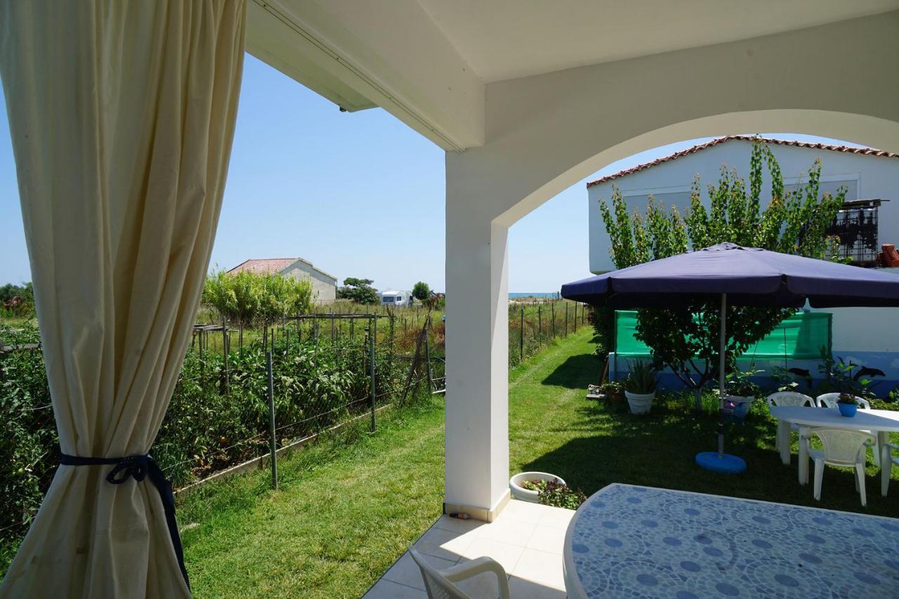 Villa Dolphins House Paralia Avdhiron Exterior foto