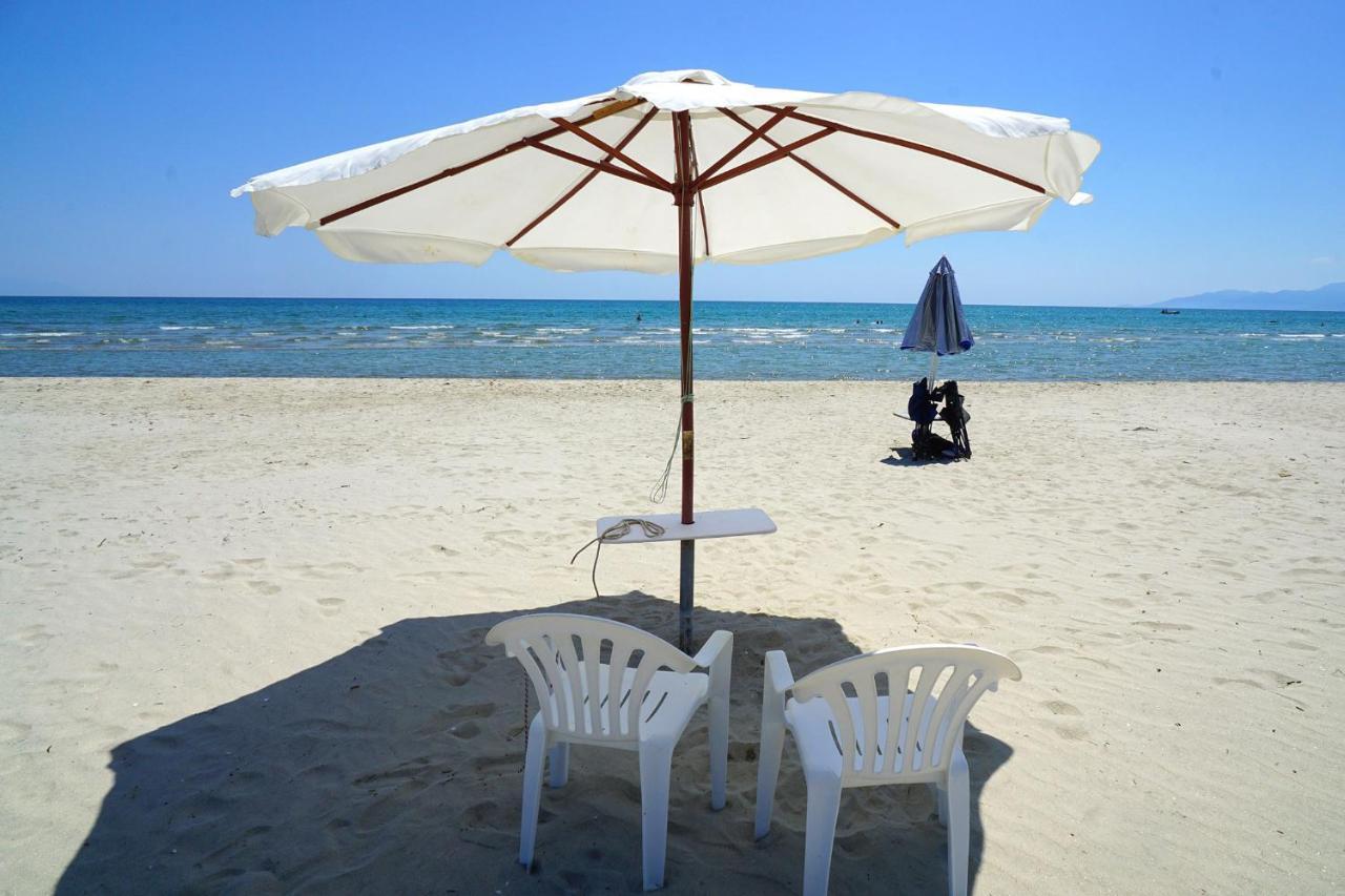 Villa Dolphins House Paralia Avdhiron Exterior foto