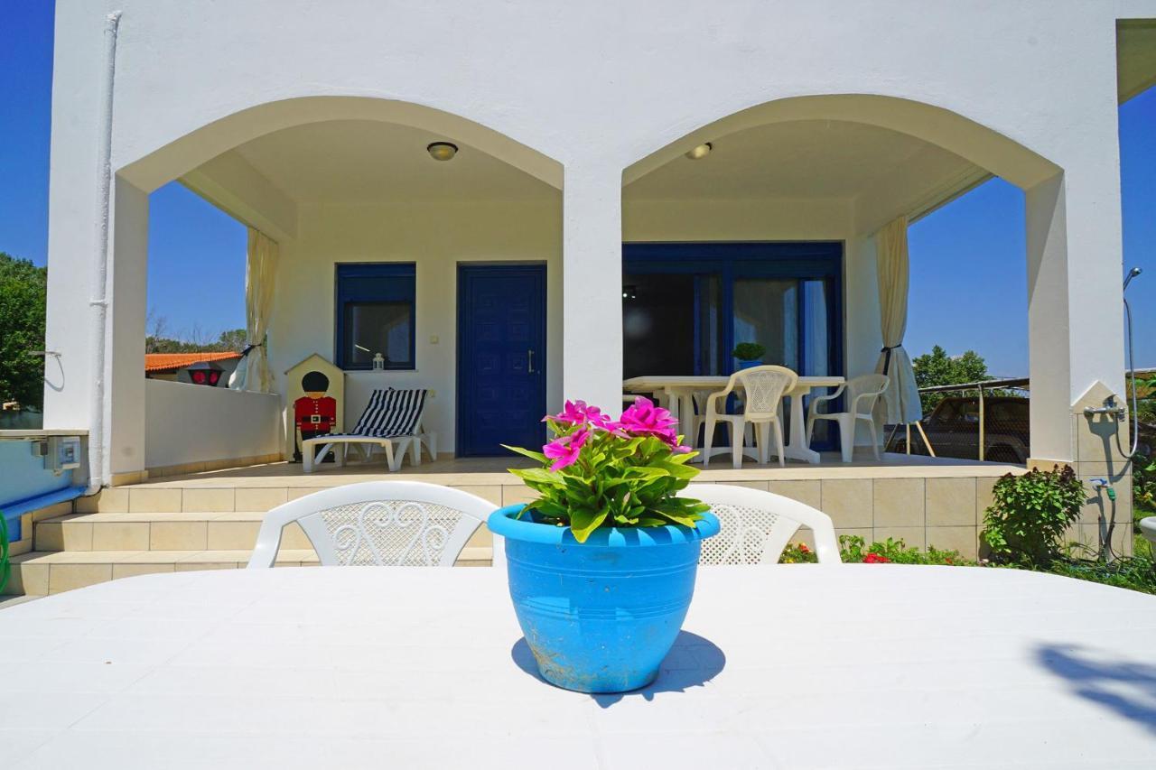 Villa Dolphins House Paralia Avdhiron Exterior foto